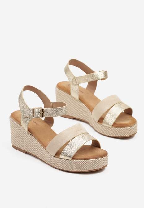 Złote Sandały z Metalicznymi Paskami Zapinane na Sprzączkę Tulvanis