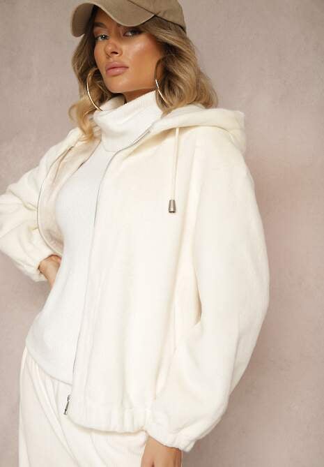 Jasnobeżowa Kurtka Futrzana z Kapturem Ozdobiona Ściągaczami i Sznurkami Tirirra