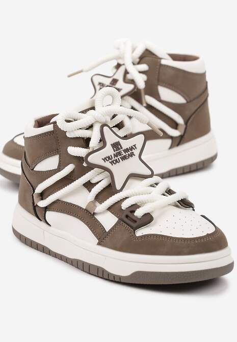 Beżowe Płaskie Sneakersy za Kostkę Ozdobione Gwiazdą Saveline