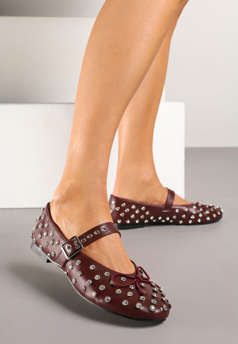 Bordowe Balerinki z Ozdobnymi Nitami i Kokardą Ridiante