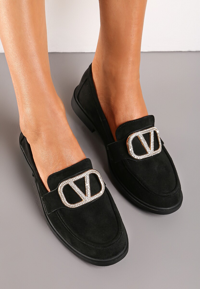 Czarne Mokasyny Ozdobione Klamerką i Cyrkoniami z Ekozamszu Ahira