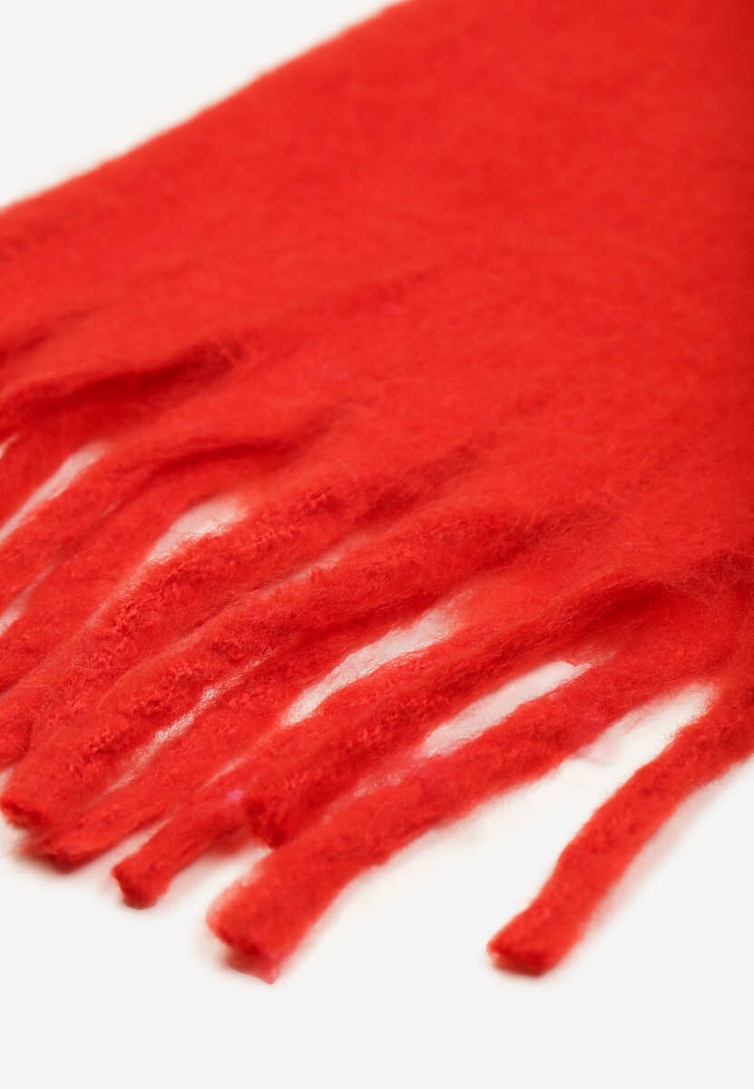 Czerwony Szalik Ozdobiony Frędzlami Esalirea