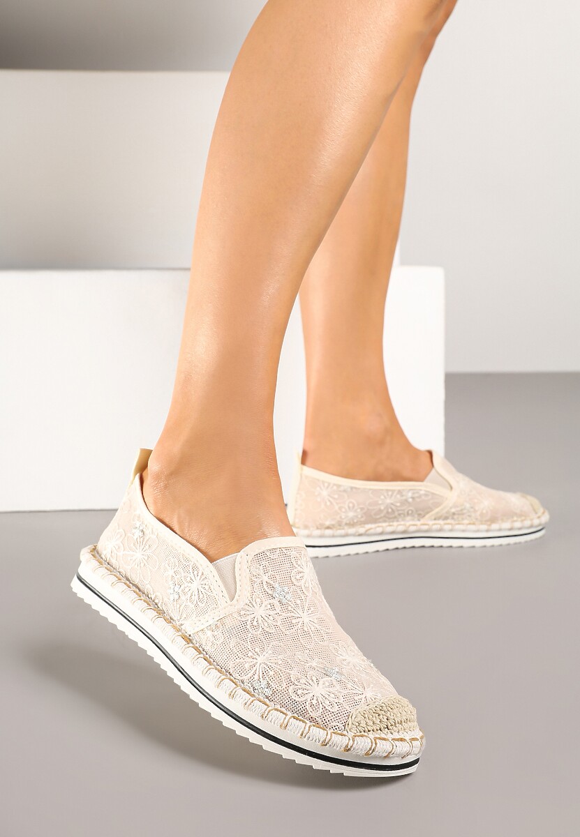 Beżowe Espadryle z Ozdobną Plecionką Eranoria