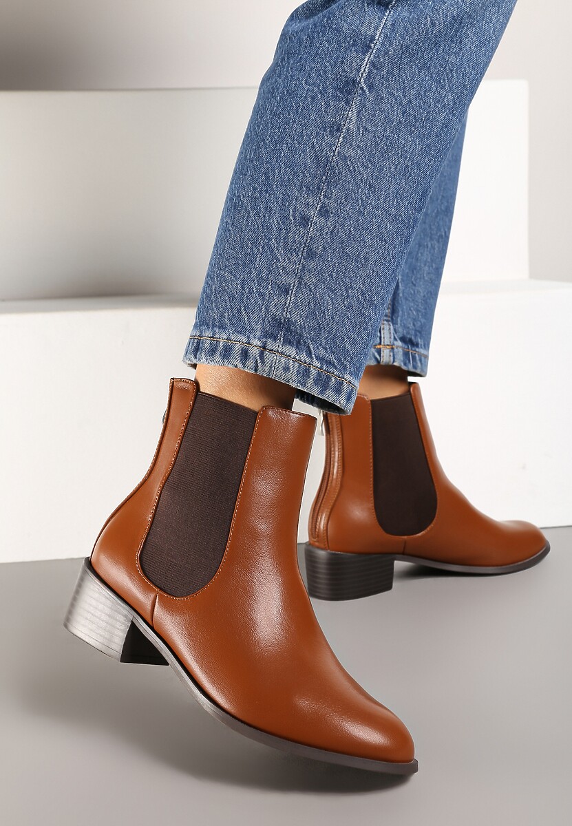 Brązowe Botki Sztyblety na Słupku z Gumką z Boku Etalira