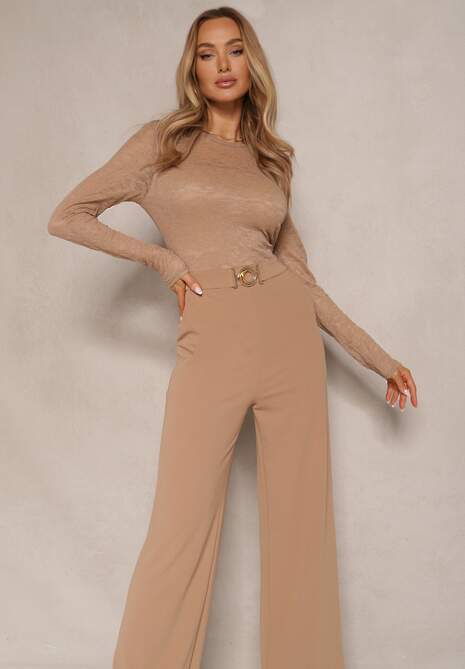 Beżowy Kombinezon z Koronki z Wiskozą z Wszytym Paskiem z Aplikacją Ninadira