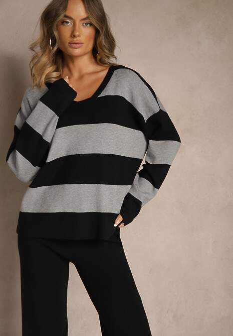 Szary Komplet z Dzianiny Spodnie Wide Leg i Sweter w Szerokie Pasy Falorella