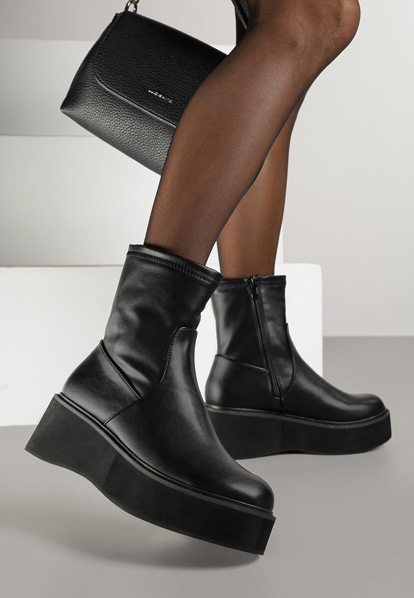 Czarne Botki Vices na Platformie w Stylu Cyber Rivitte