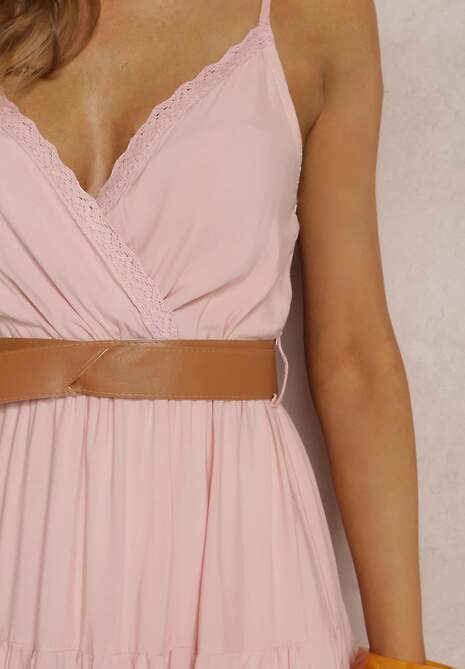 Różowa Sukienka z Paskiem Asoonice