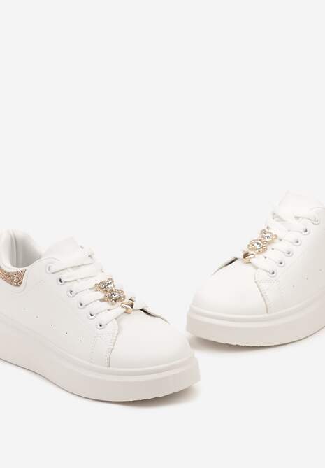 Biało-Szampańskie Płaskie Sneakersy za Kostkę ze Sznurowaniami Ozdobione Aplikacjami i Cyrkoniami Quenalia