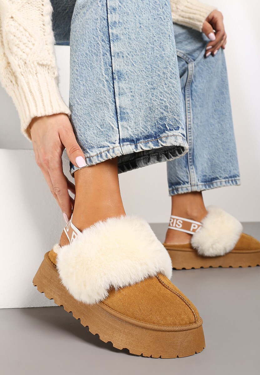 Brązowe Kapcie na Platformie Ozdobione Futerkiem i z Gumką Przy Pięcie Titanra