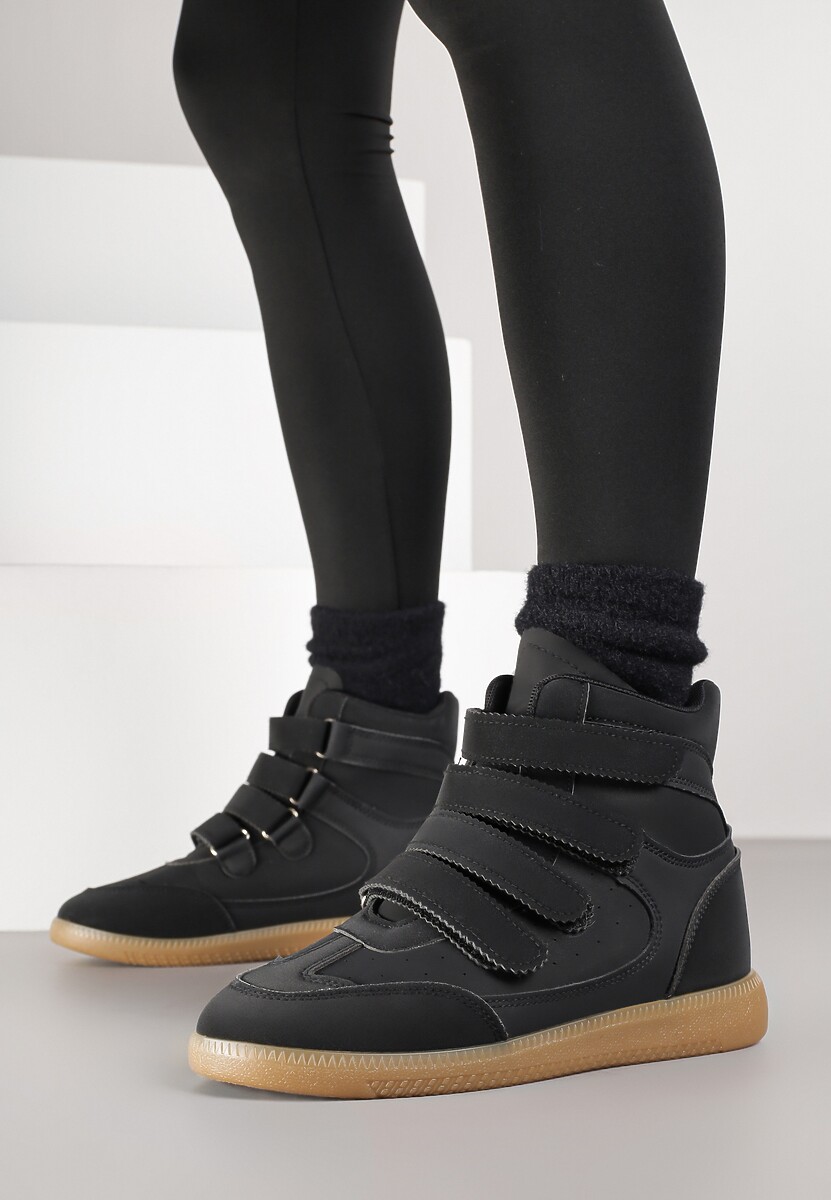 Czarne Sneakersy na Ukrytym Koturnie Ozdobione Przeszyciami Tlavie