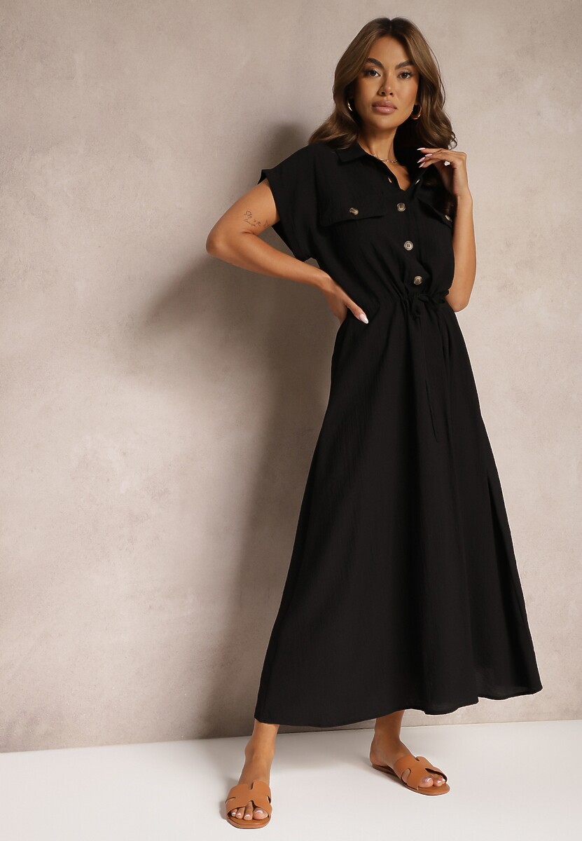 Czarna Sukienka z Wiskozy o Rozkloszowanym Kroju z Gumką w Pasie i Napami Memvia