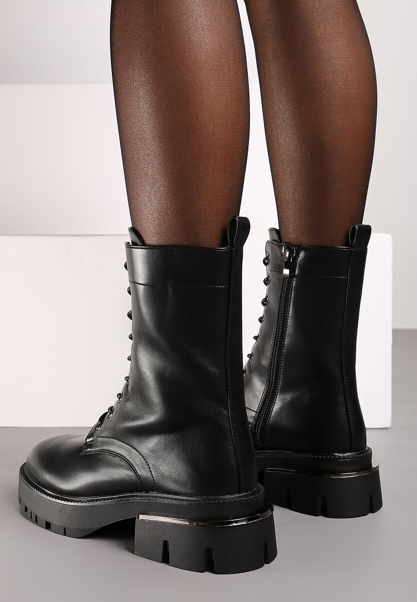 Czarne Botki na Platformie z Tłoczeniem w Stylu Workerów Vivietta