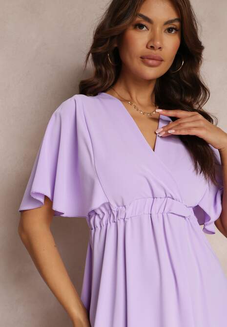 Fioletowa Sukienka z Gumką w Talii Krótkim Rękawem i Kopertowym Dekoltem Kelila