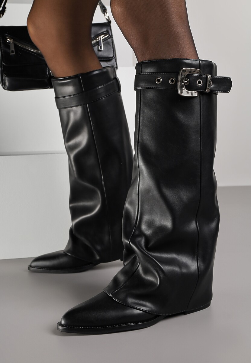 Czarne Kozaki ze Szpiczastym Noskiem i Wywiniętą Cholewką ze Sprzączką Tusenia