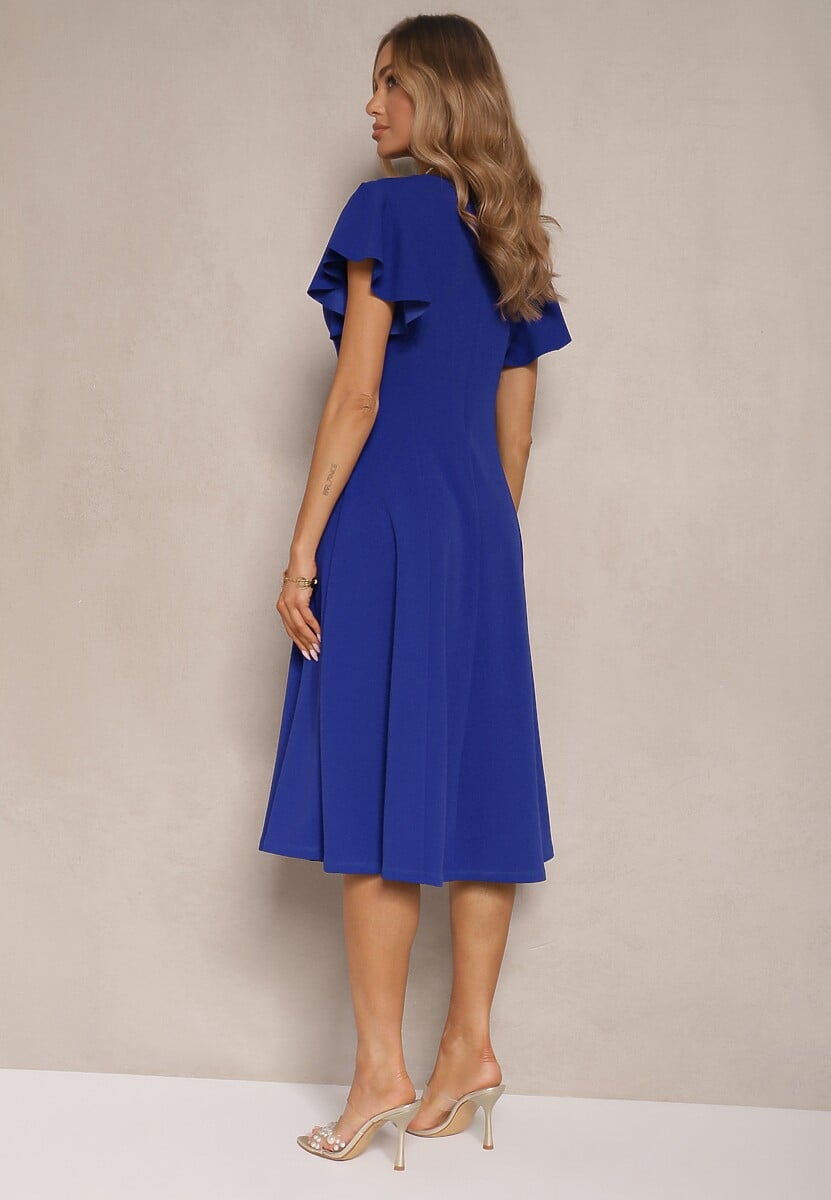 Niebieska Kopertowa Sukienka z Rozkloszowanym Dołem i Ozdobnym Wiązaniem Dannola