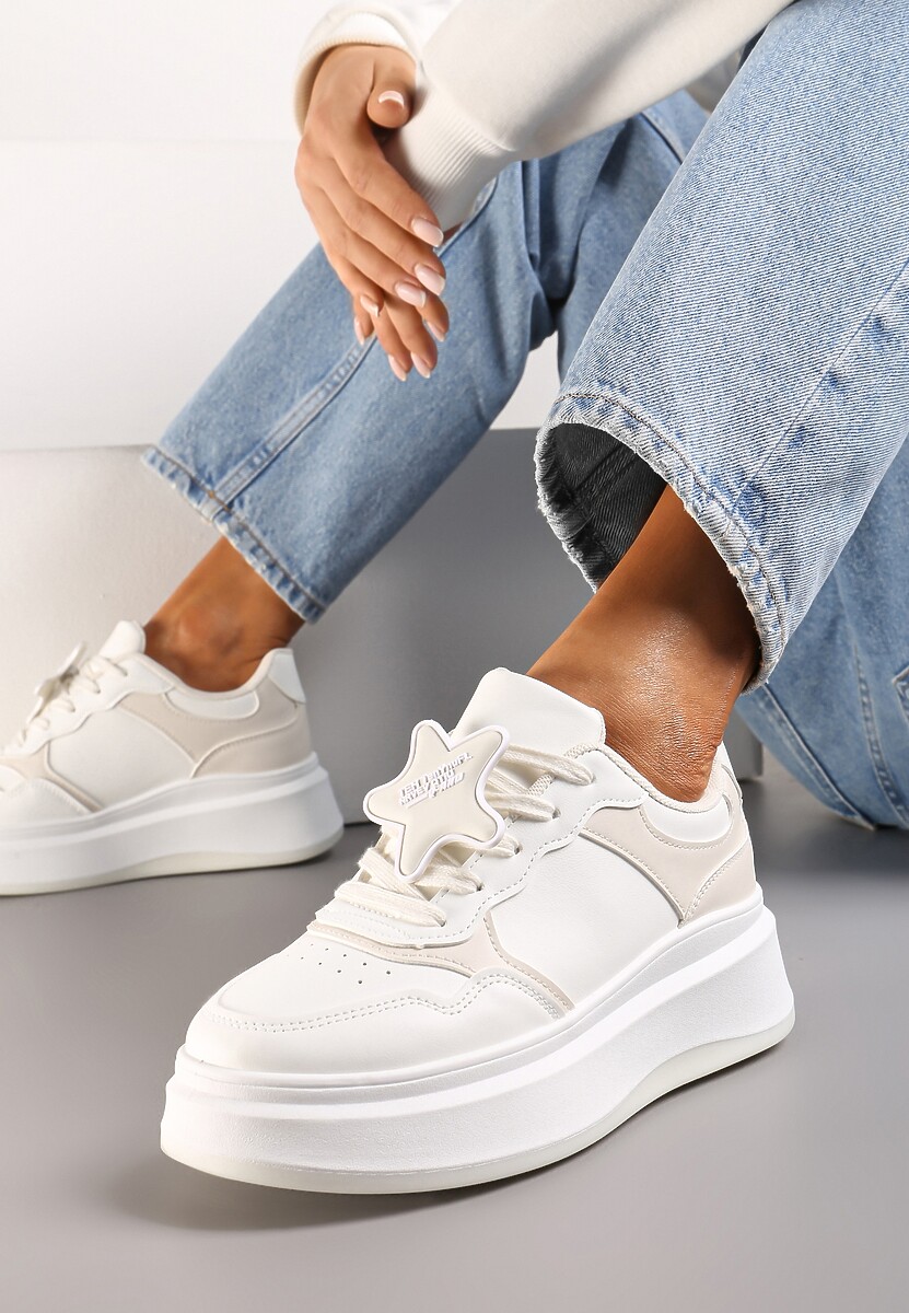 Białe Sneakersy na Platformie z Odpinaną Gwiazdką Ekaria