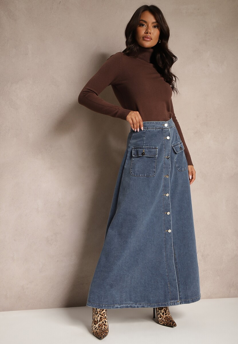 Granatowa Rozkloszowana Spódnica Jeansowa Maxi z Bawełny z Guzikami Brissa