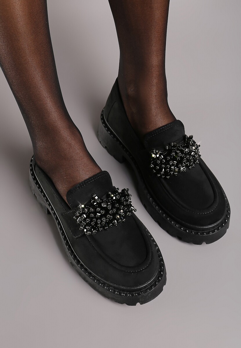 Czarne Mokasyny z Aplikacją z Biżuteryjnych Koralików Viatalia