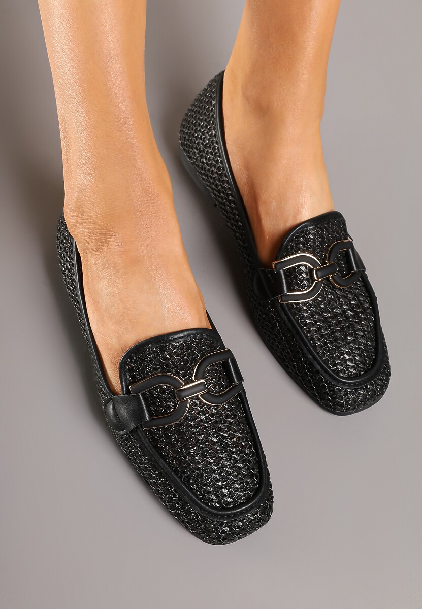 Czarne Płaskie Mokasyny z Plecioną Cholewką i Klamrą Aranelith
