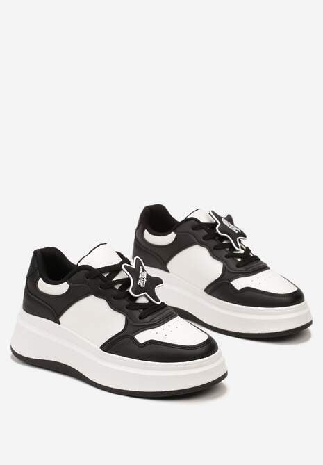 Czarne Sneakersy na Platformie z Odpinaną Gwiazdką Ekaria