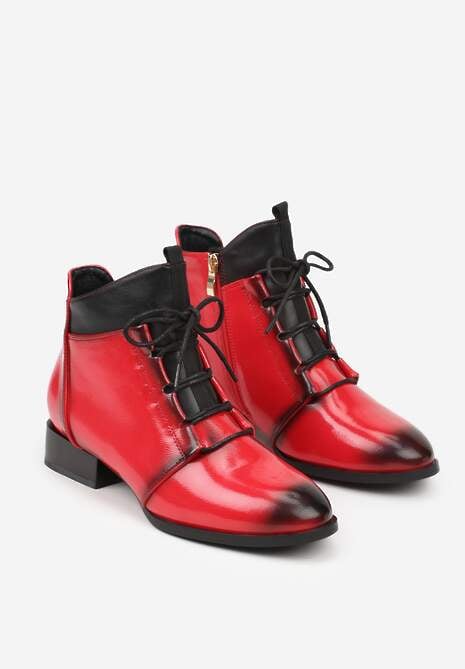 Czerwono-Czarne Botki Lakierowane na Płaskiej Podeszwie ze Sznurowaniem Mivalia