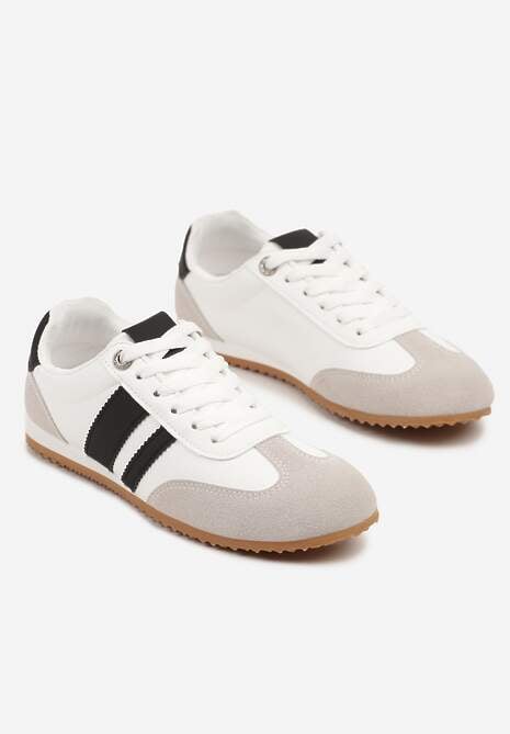 Białe Sneakersy z Geometrycznymi Paskami Desmira