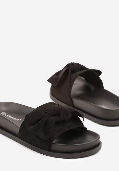 Czarne Klapki z Ozdobną Kokardą Eranisea