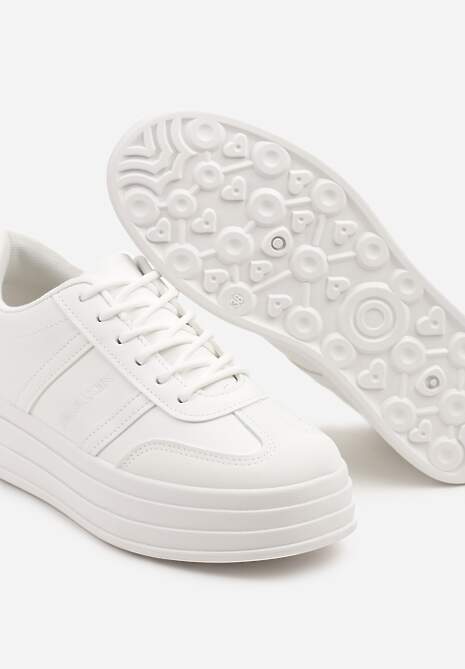 Białe Sneakersy w Stylu Kultowych Tenisówek na Grubej Podeszwie Agerla