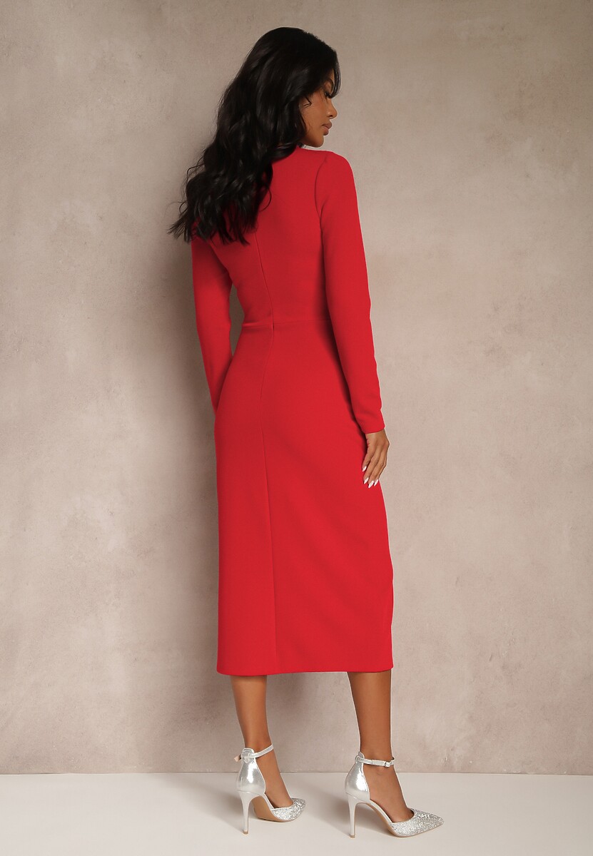 Czerwona Sukienka Koktajlowa Vices Ozdobiona Perełkami i Marszczeniem Odarre