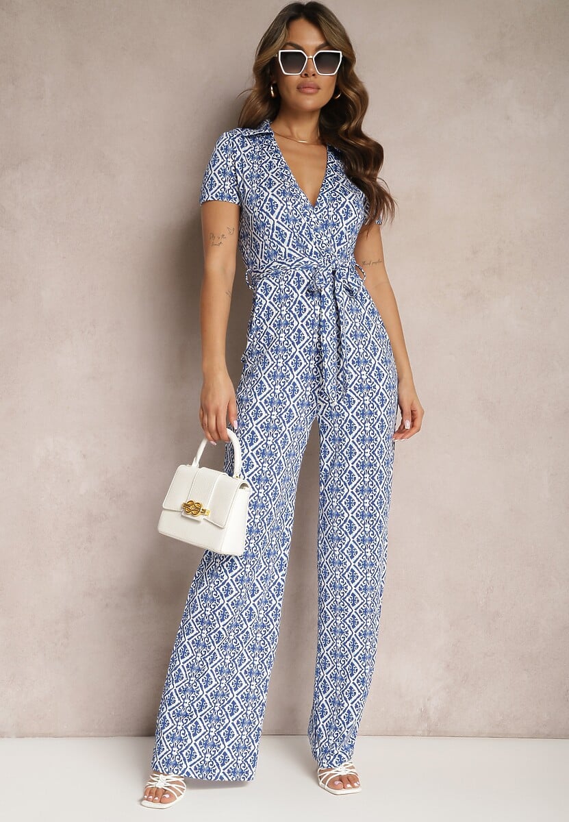 Granatowy Mozaikowy Kombinezon z Trójkątnym Dekoltem i Prostymi Nogawkami Nisseria