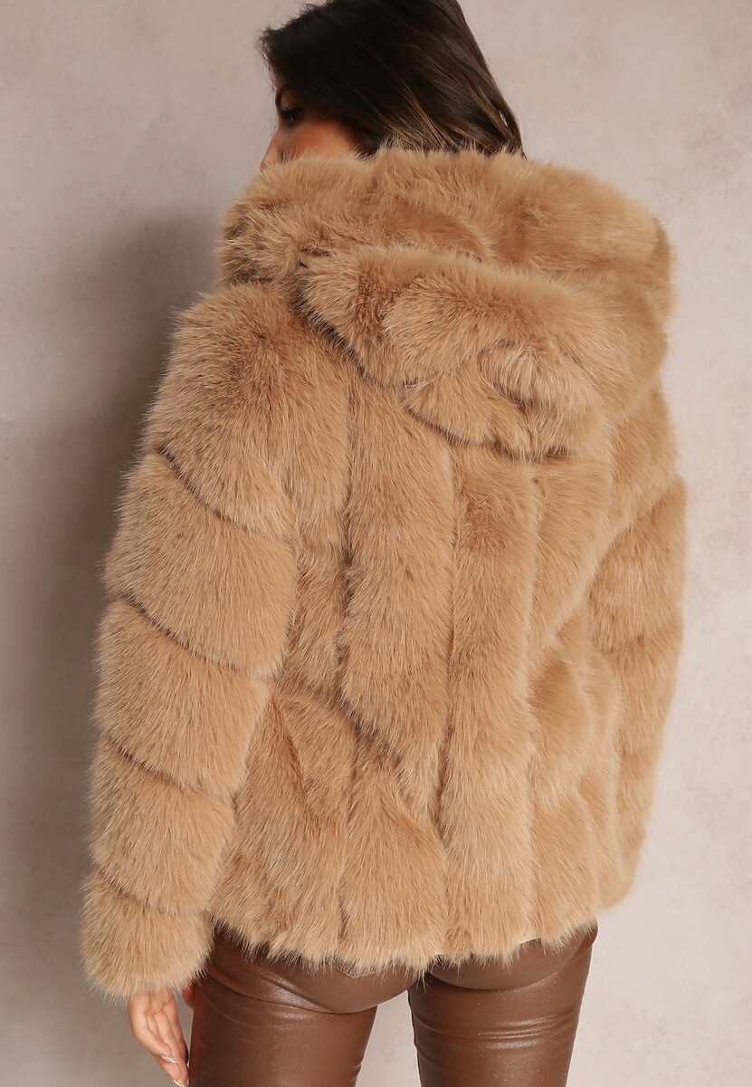 Ciemnobeżowa Kurtka z Futerkiem i Kapturem Haiattas