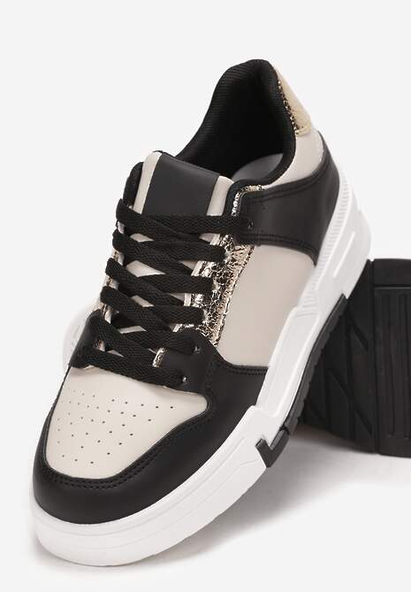 Czarne Sneakersy z Ozdobnymi Wstawkami Jeffeed