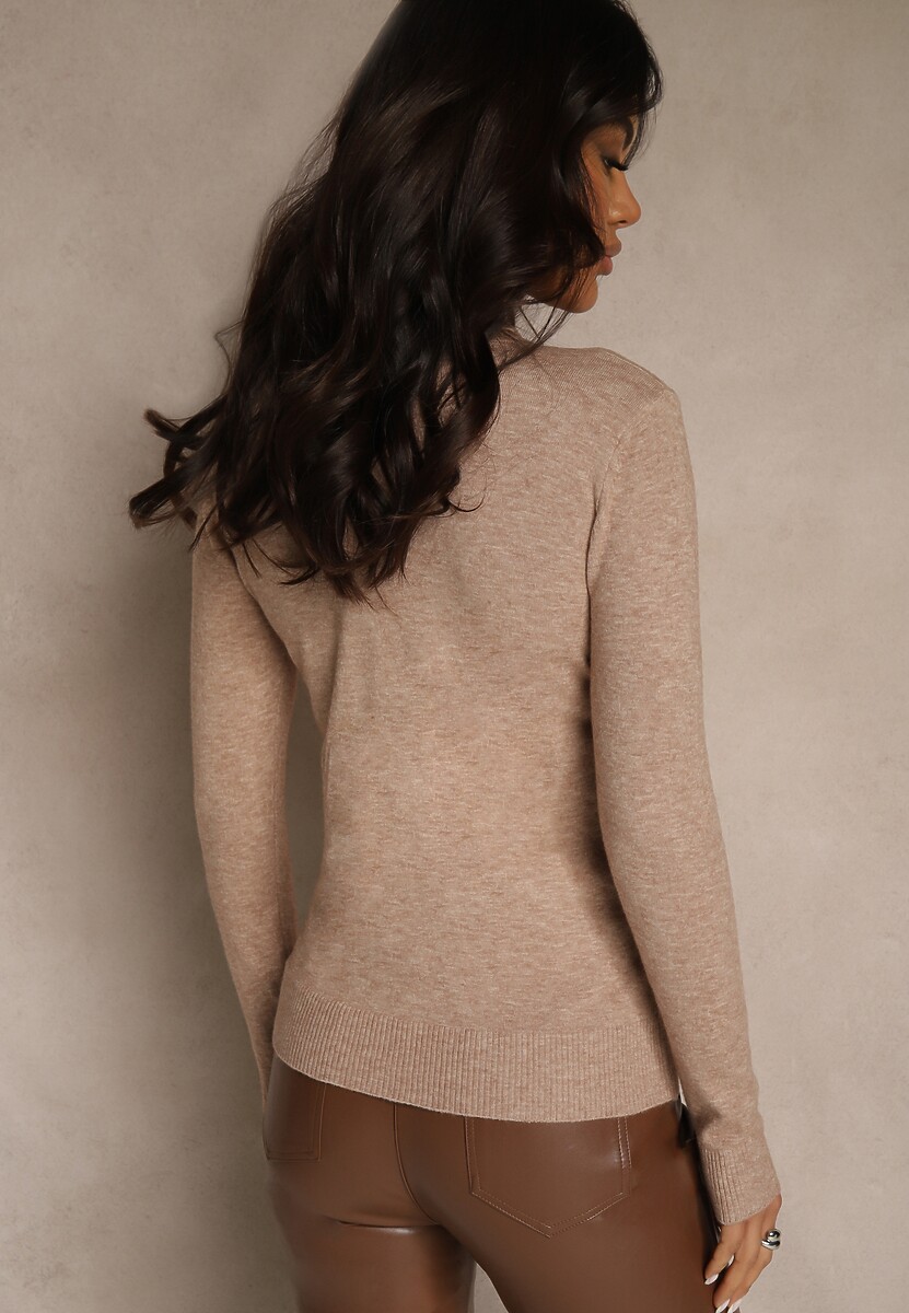 Beżowy Golf z Bawełną w Klasycznym Stylu Reiredia