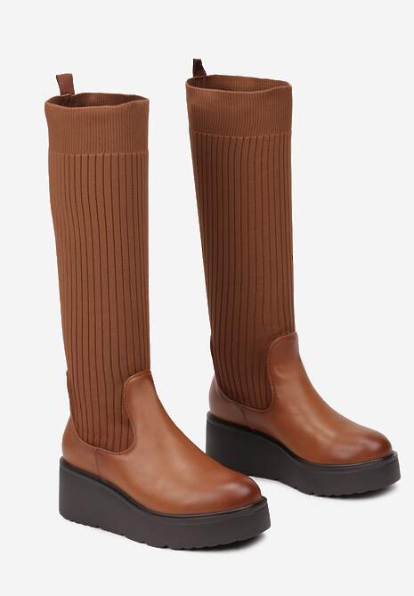 Brązowe Kozaki na Koturnie z Dopasowaną Cholewką Narizelle