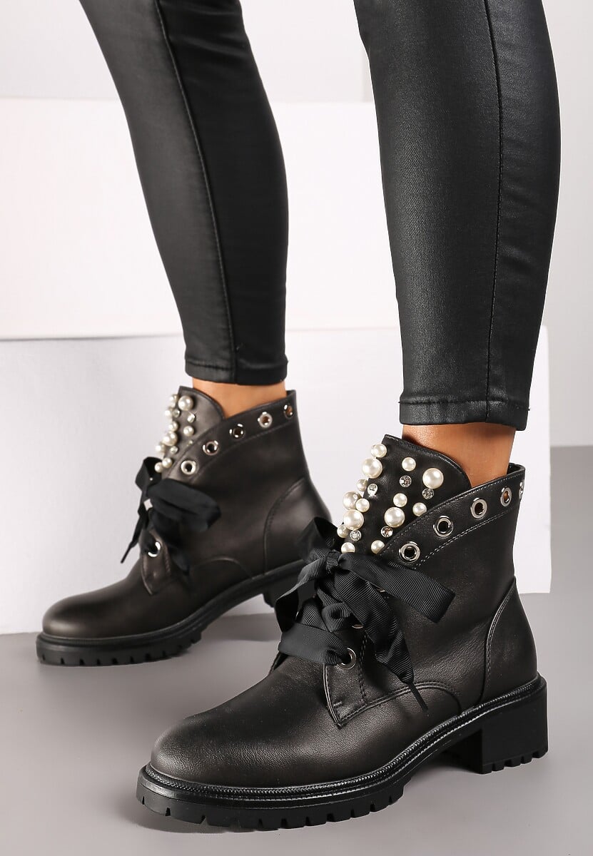 Srebrne Botki z Ozdobnymi Sznurówkami Perłami i Cyrkoniami Jovilda