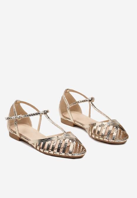 Złote Sandały Vices na Płaskiej Podeszwie Ozdobione Paseczkami z Zapięciem na Kostce Phaedrana