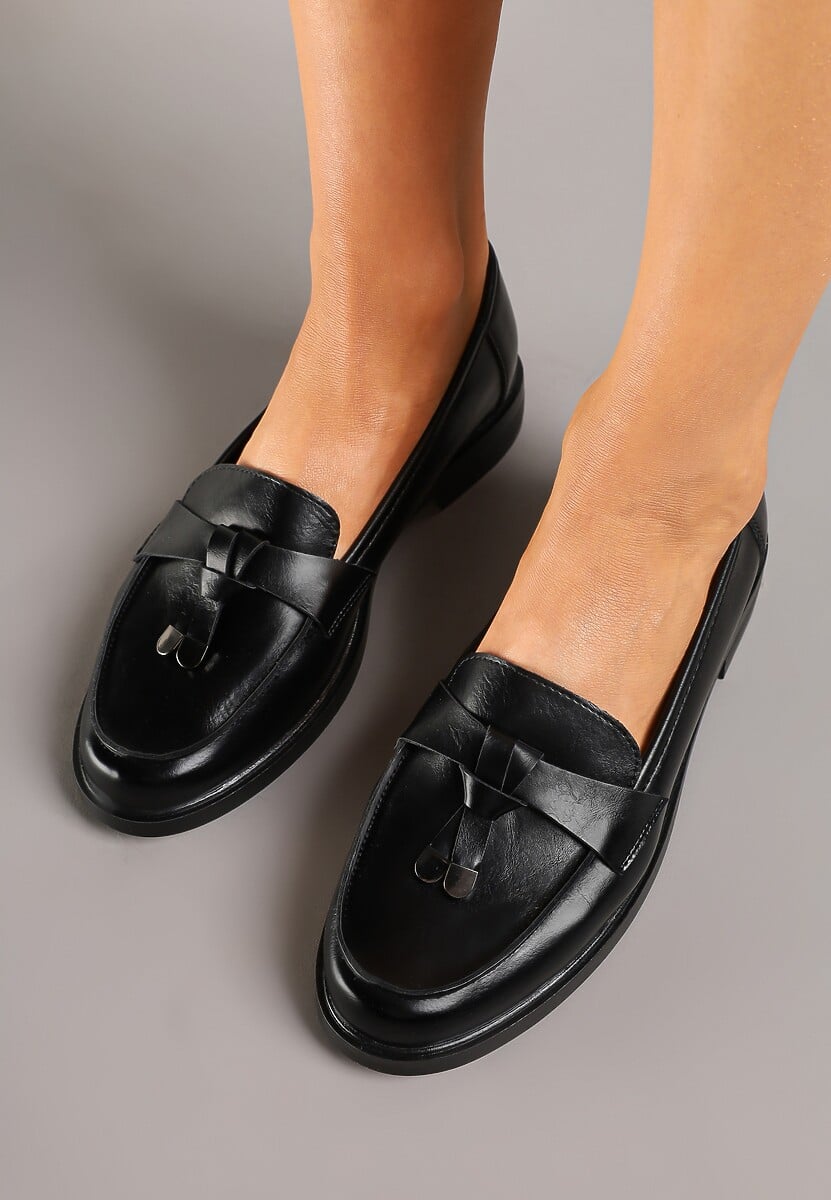 Czarne Mokasyny z Frędzlami i Skórzaną Wkładką Nithdra