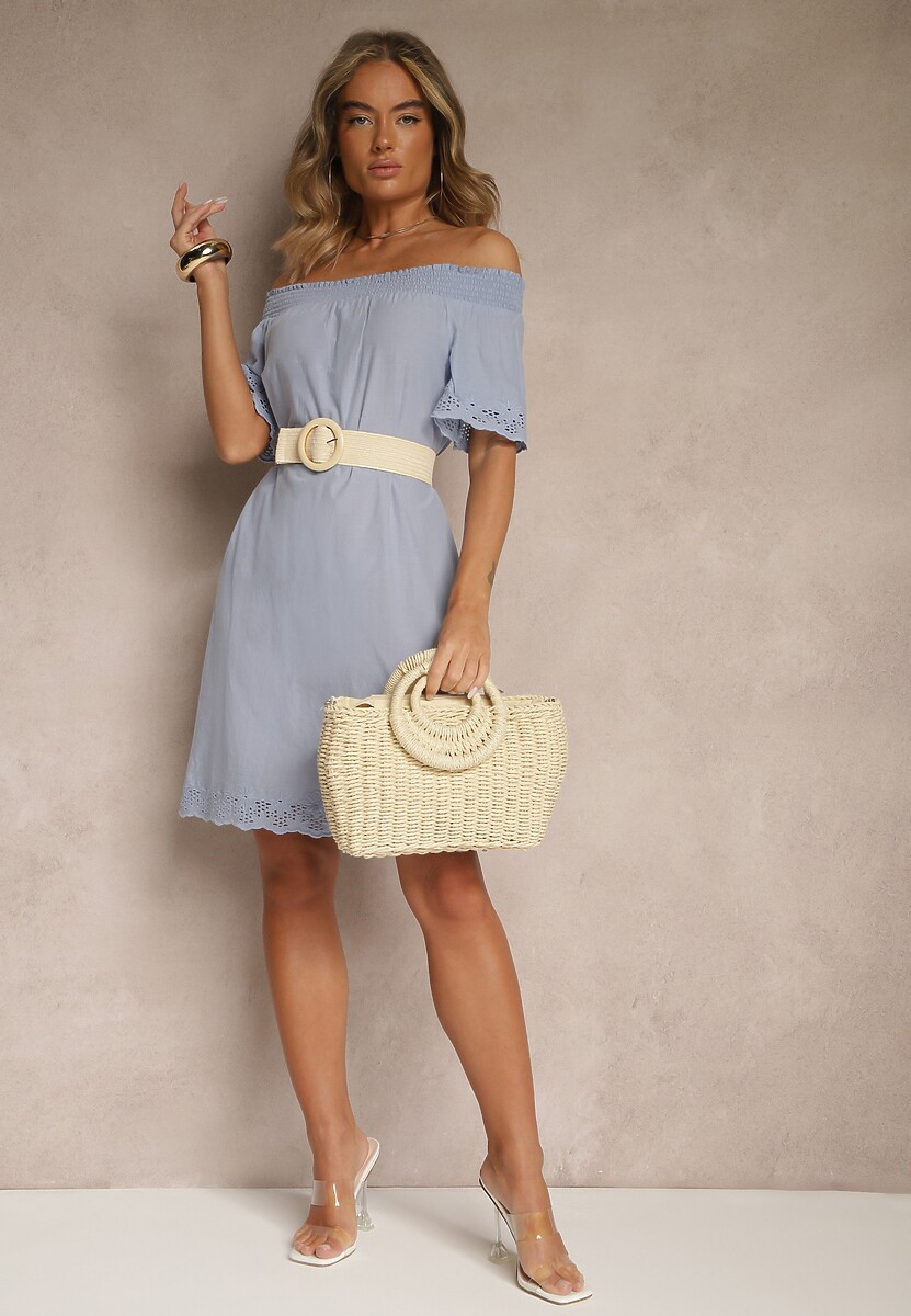 Jasnoniebieska Sukienka o Kroju Hiszpanki z Bawełny z Ażurowymi Zdobieniami Filviana