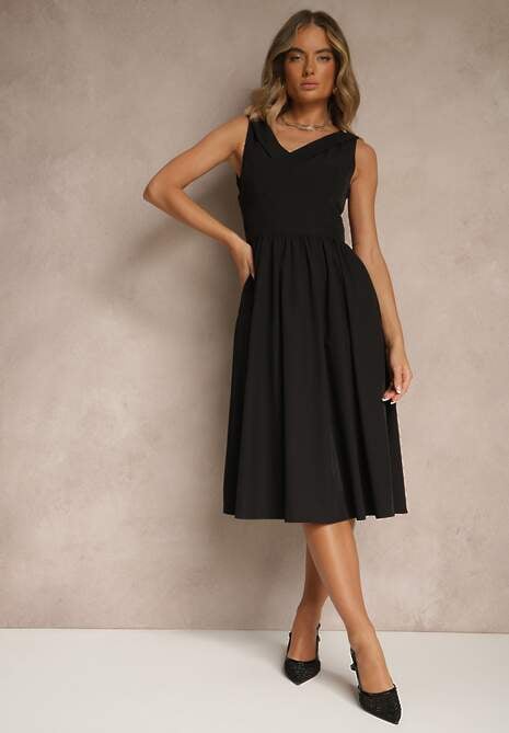 Czarna Basicowa Sukienka Vices o Rozkloszowanym Kroju Tolaneia