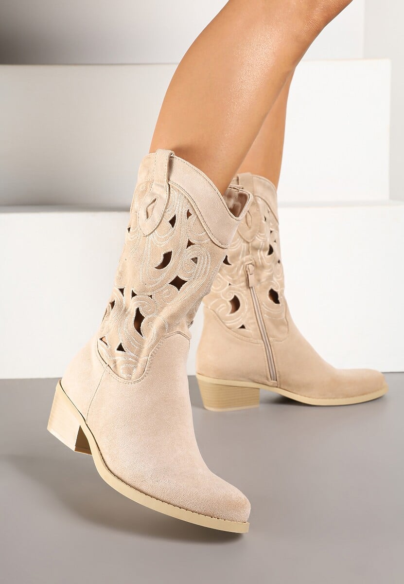 Ciemnobeżowe Botki na Obcasie Typu Kowbojki z Cholewką Zdobioną Ażurowymi Wycięciami Felithiel