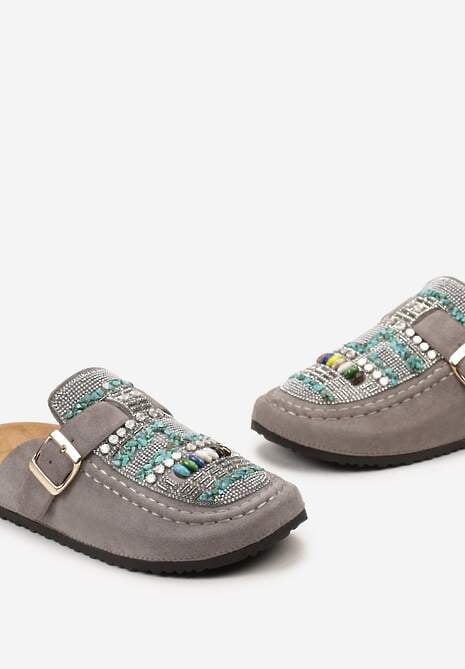Szare Klapki w typie Muli z Korkową Podeszwą i Ozdobnymi Kamieniami Louvia
