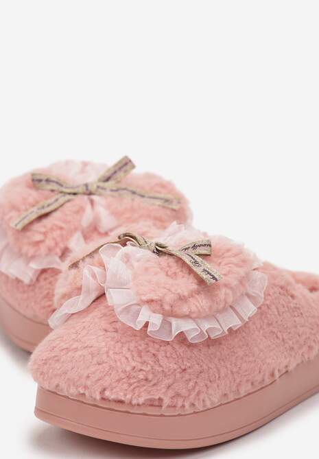 Różowe Kapcie z Futerka Ozdobione Kokardką Nuvimes