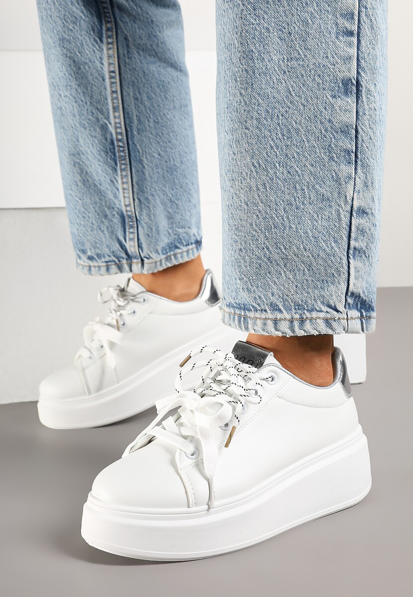 Biało-Srebrne Sneakersy z Podwójnym Sznurowaniem Zdivoria