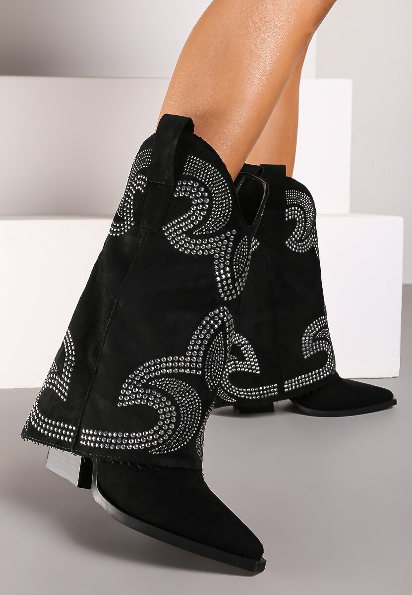 Czarne Botki Kowbojki na Słupku Wykończone Wywiniętą Nogawką z Cyrkoniami Evisya
