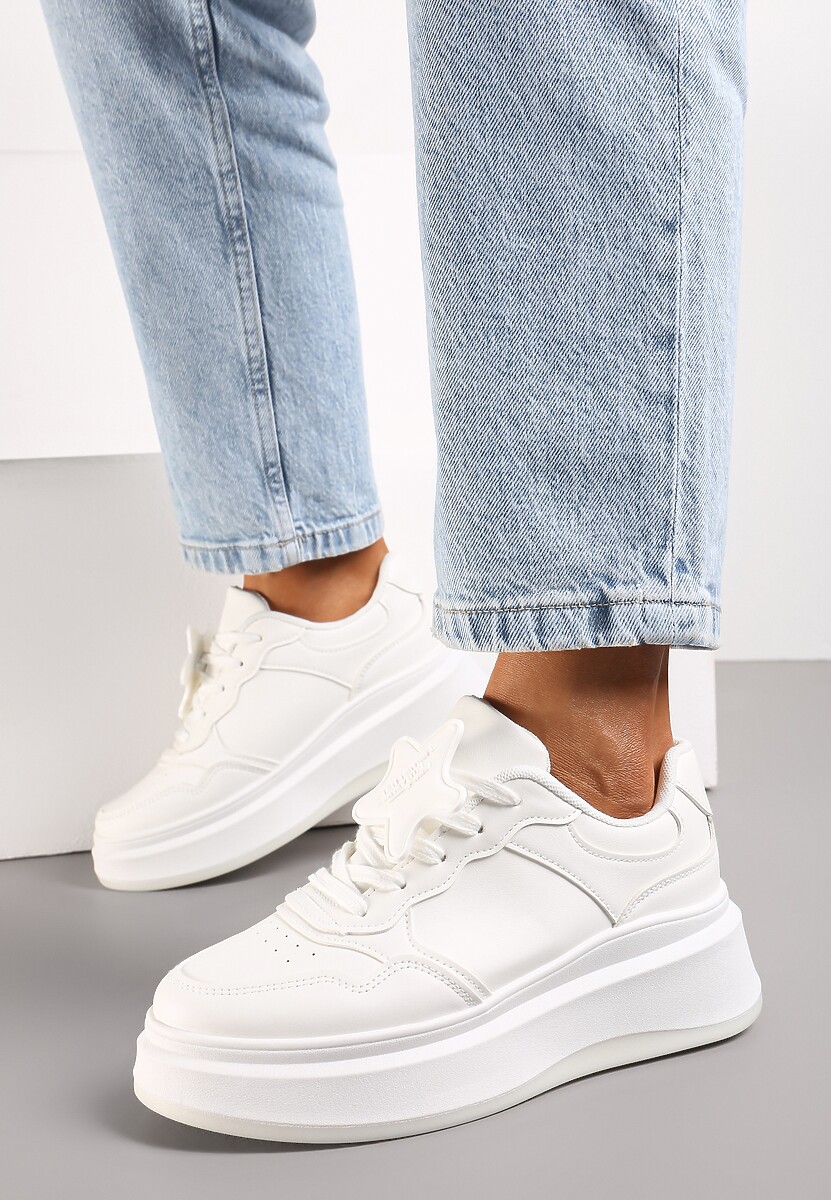 Białe Sneakersy na Platformie z Odpinaną Gwiazdką Ekaria