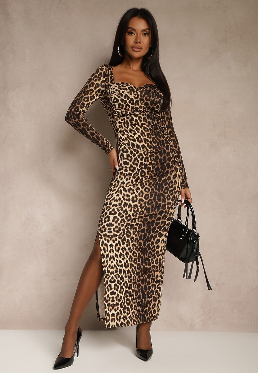 Brązowa Panterkowa Marszczona Sukienka o Dopasowanym Kroju z Ozdobnym Rozcięciem Selavira