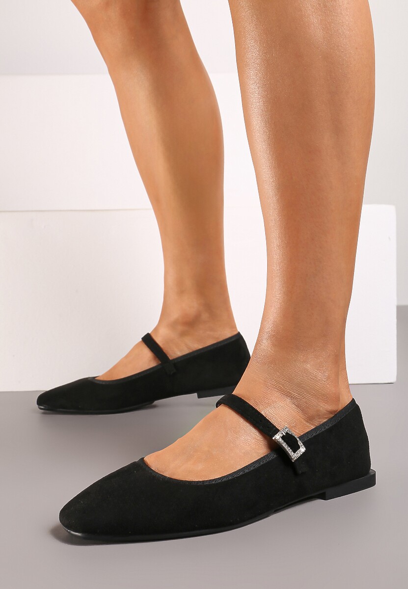 Czarne Balerinki z Imitacji Zamszu z Kwadratowym Noskiem i Zapięciem na Sprzączkę Ivaleria