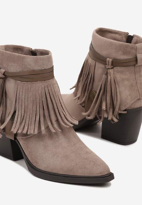 Beżowe Botki Kowbojki na Stożku Ozdobione Frędzlami Umvila