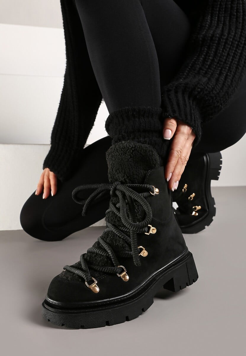 Czarne Traperki Wiązane na Sznurek Ozdobione Kożuszkiem Sidonnie